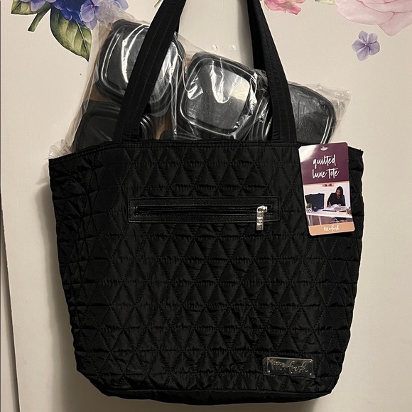 Fit + Fresh Handbags - Fit and Fresh Black Quilted Tote/ insulated lunch bag with 6 storage containers